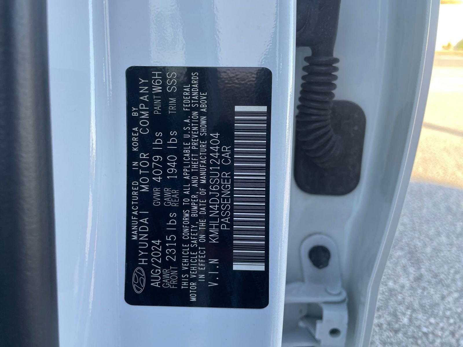 Used 2025 Hyundai Elantra Limited image 30