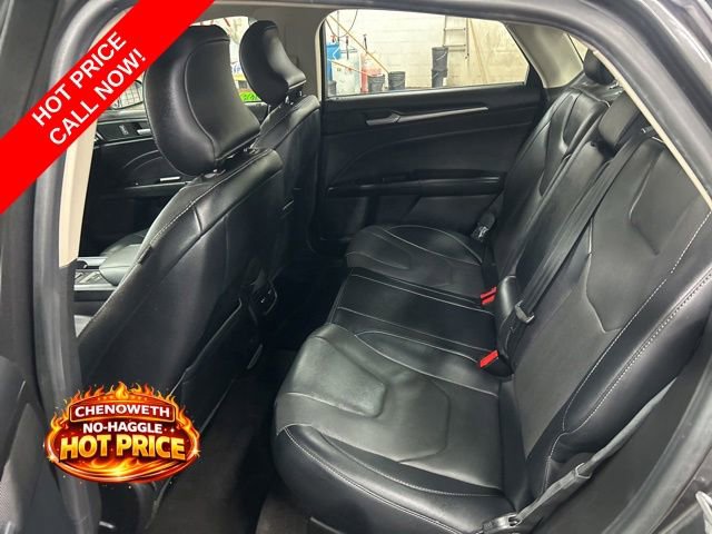 Used 2019 Ford Fusion Titanium FWD image 19