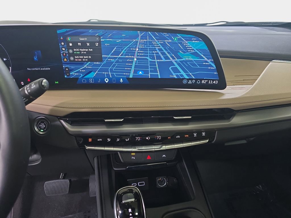 Used 2025 Cadillac XT4 Premium Luxury w/ Technology Package image 23