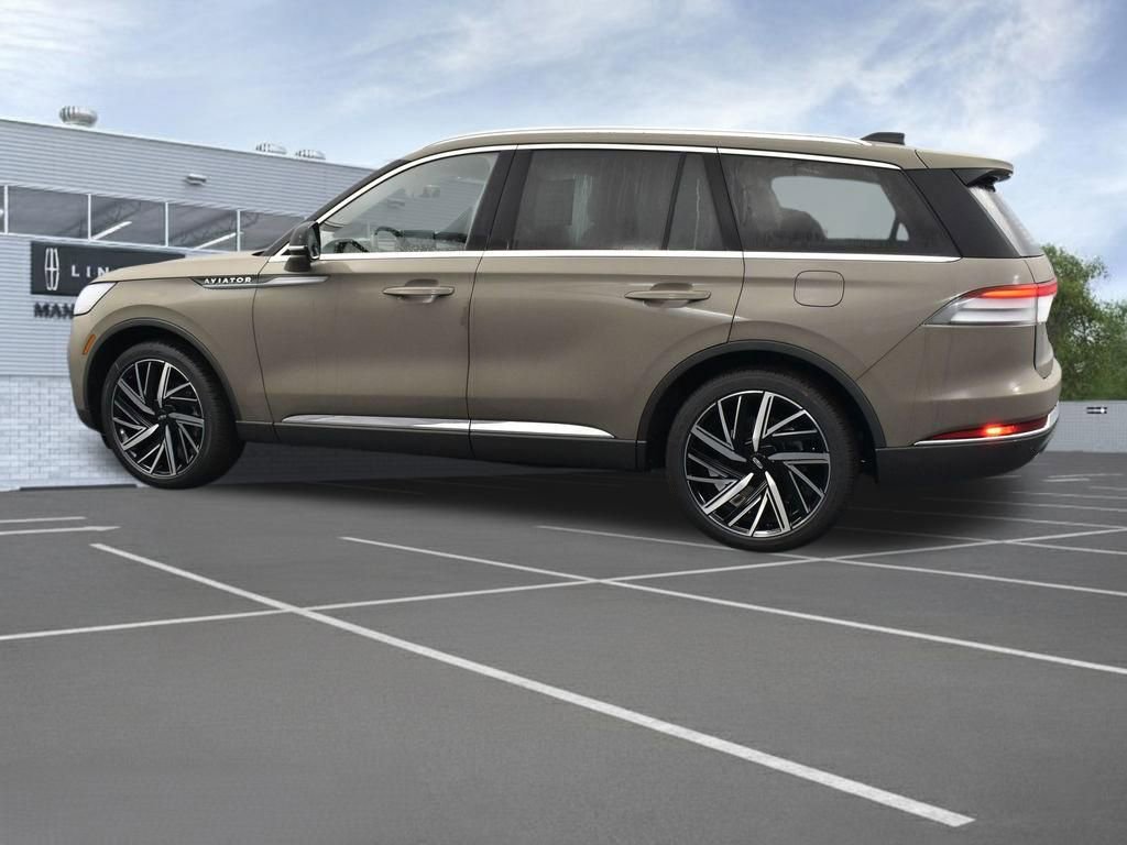 New 2025 Lincoln Aviator Reserve w/ Equipment Group 201A image 2