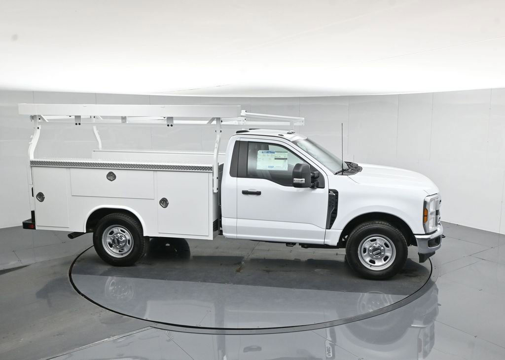 New 2026 Ford F350 XL w/ XL Chrome Package RWD image 62