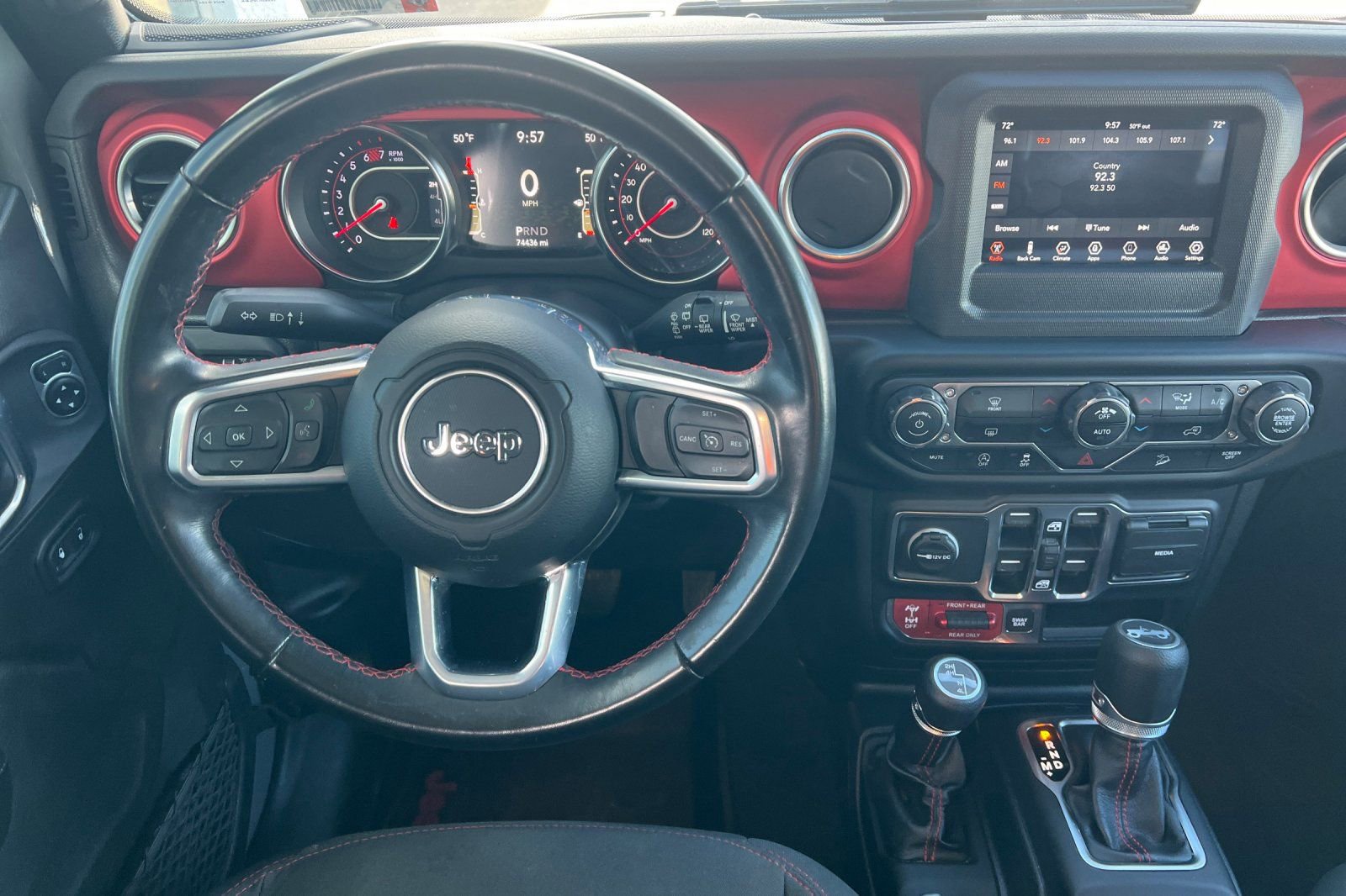 Used 2020 Jeep Wrangler Unlimited Rubicon w/ Steel Bumper Group AWD/4WD image 15