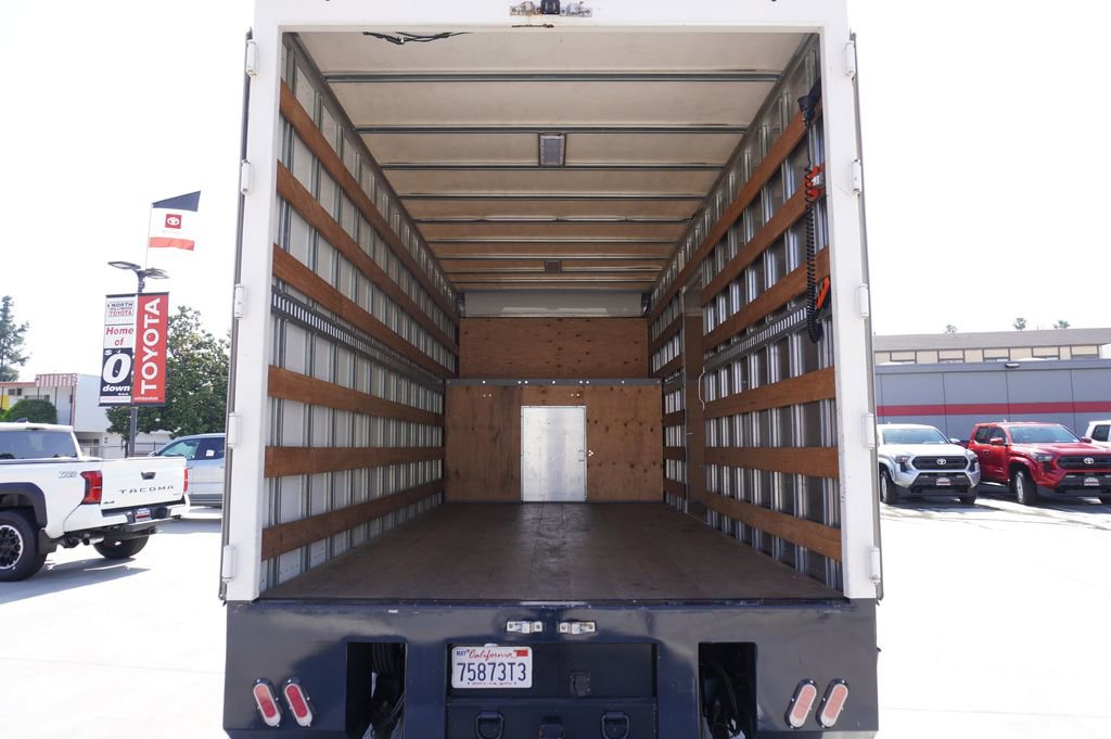 Used 2024 Ford E-450 and Econoline 450 Super Duty w/ Power Windows & Locks Group RWD image 19