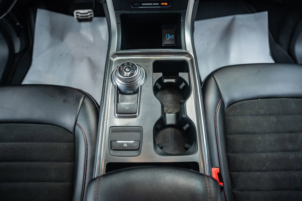 Used 2022 Ford Edge ST-Line image 29