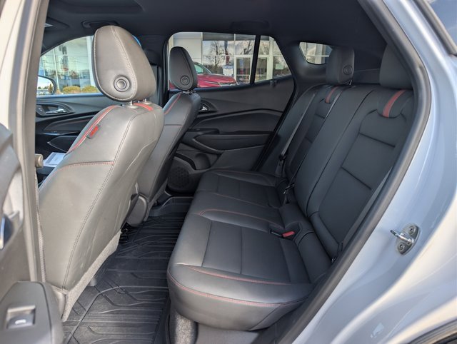 Used 2024 Chevrolet Trax RS w/ Sunroof Package image 15