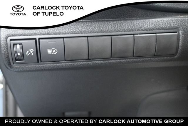 Used 2026 Toyota Corolla LE FWD image 20