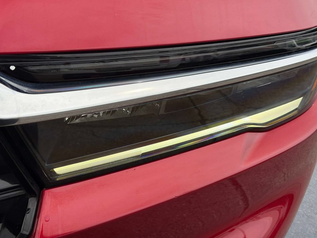 Used 2024 Honda Pilot Touring image 10
