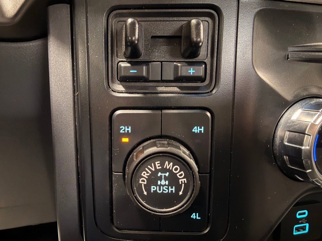 Used 2024 Ford F150 XLT w/ Tow/Haul Package image 39