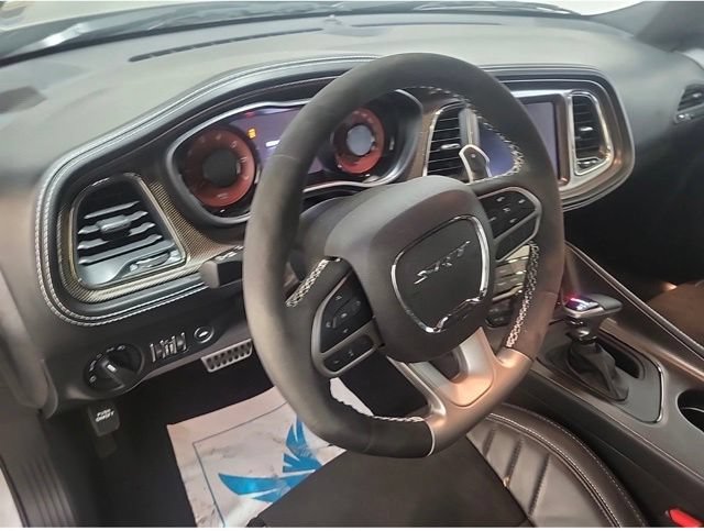 Used 2022 Dodge Challenger SRT Hellcat RWD image 11