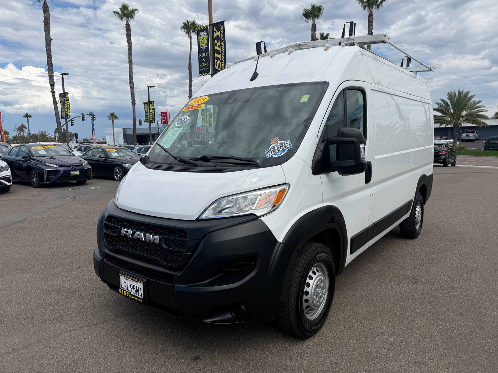 Used 2024 RAM ProMaster 2500 FWD image 7