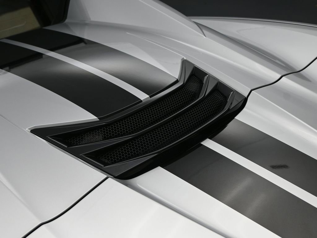 Used 2020 Chevrolet Corvette Stingray Convertible w/ 1LT image 10