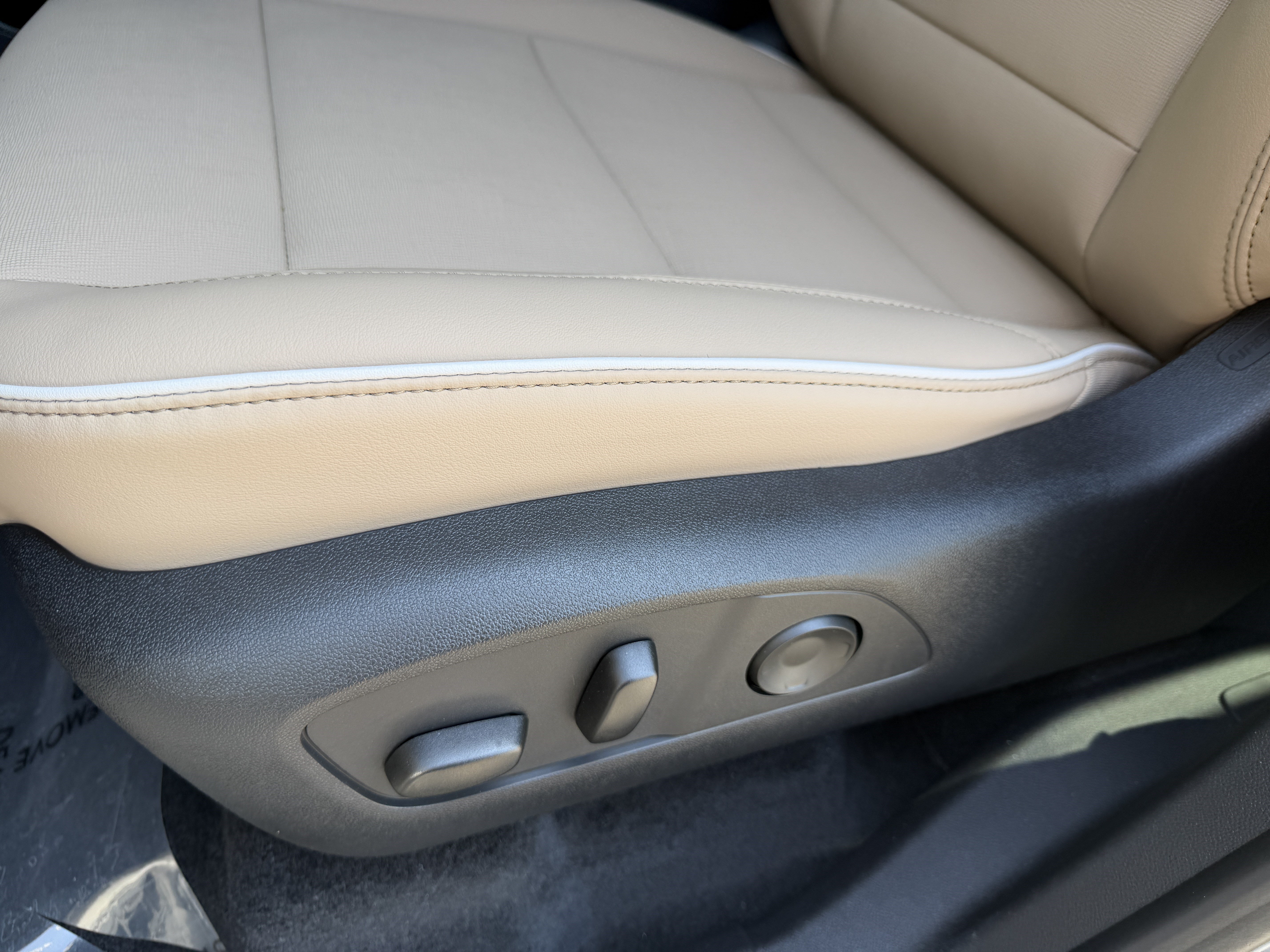 New 2026 Buick Enclave Preferred w/ Power Package FWD image 12