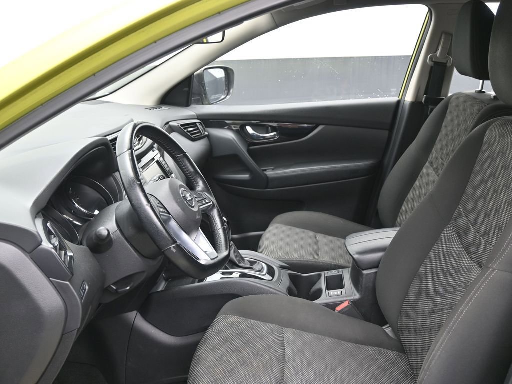 Used 2021 Nissan Rogue Sport SV FWD image 13