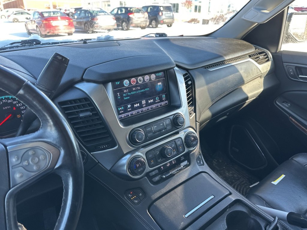 Used 2019 Chevrolet Suburban Premier image 19