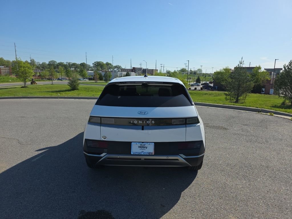 Used 2024 Hyundai Ioniq 5 SEL image 6