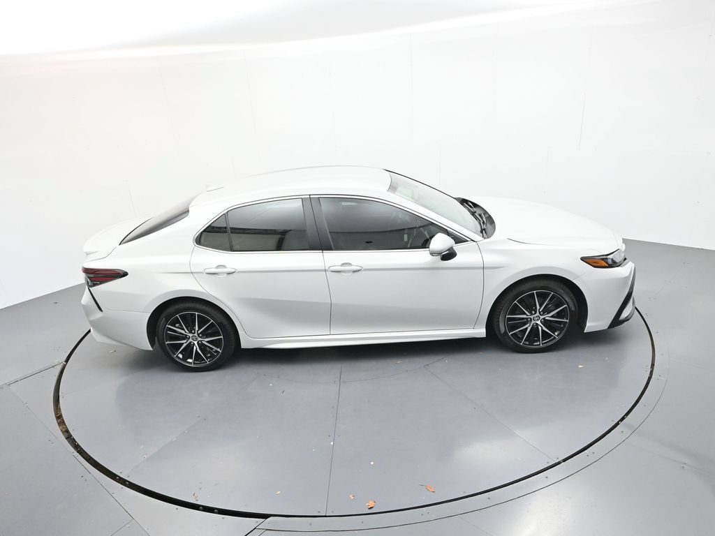 Used 2023 Toyota Camry SE FWD image 30