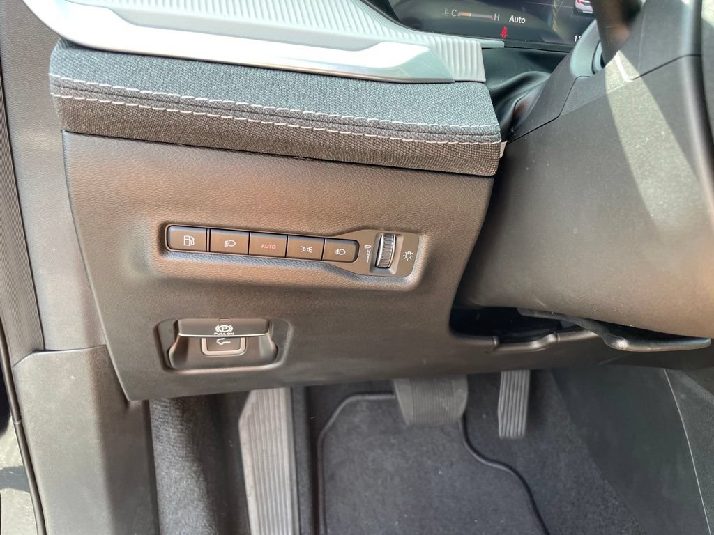 New 2026 Jeep Cherokee Laredo AWD/4WD image 13