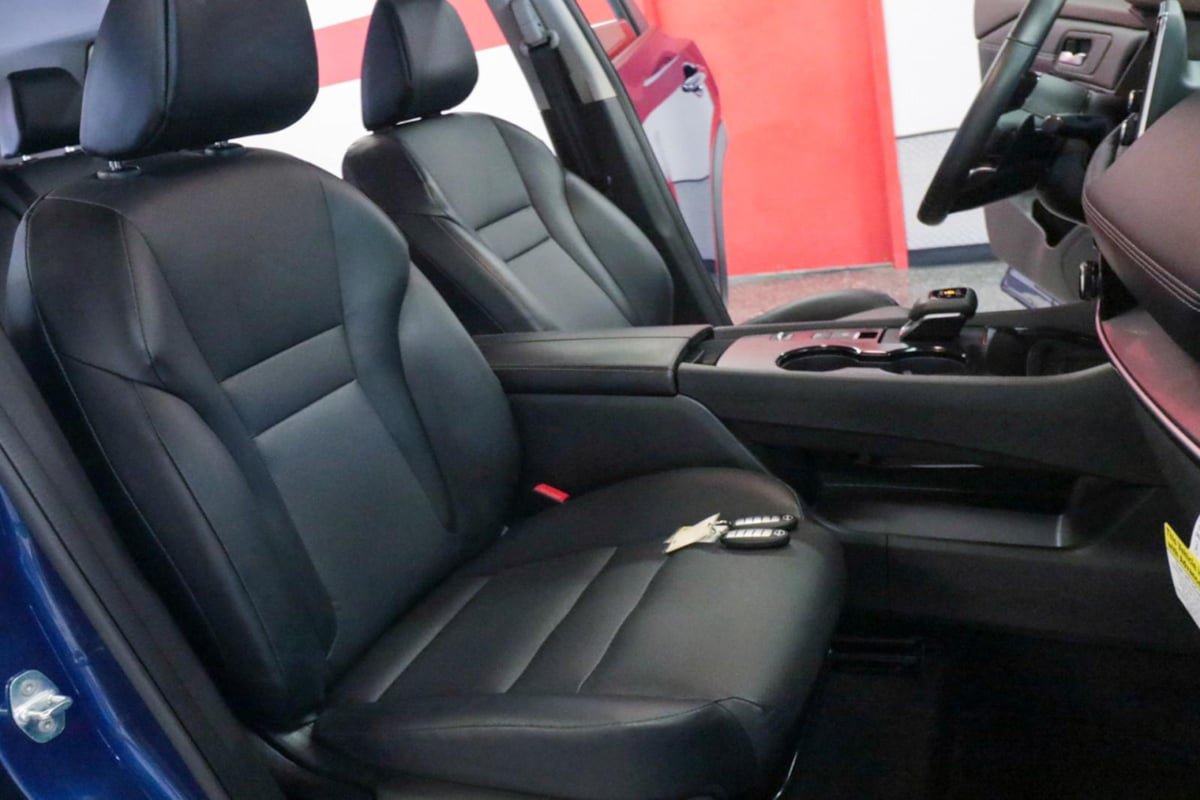 Used 2022 Nissan Rogue SV w/ SV Premium Package FWD image 27