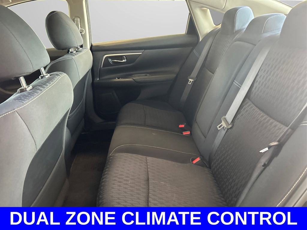 Used 2017 Nissan Altima 2.5 SV image 10