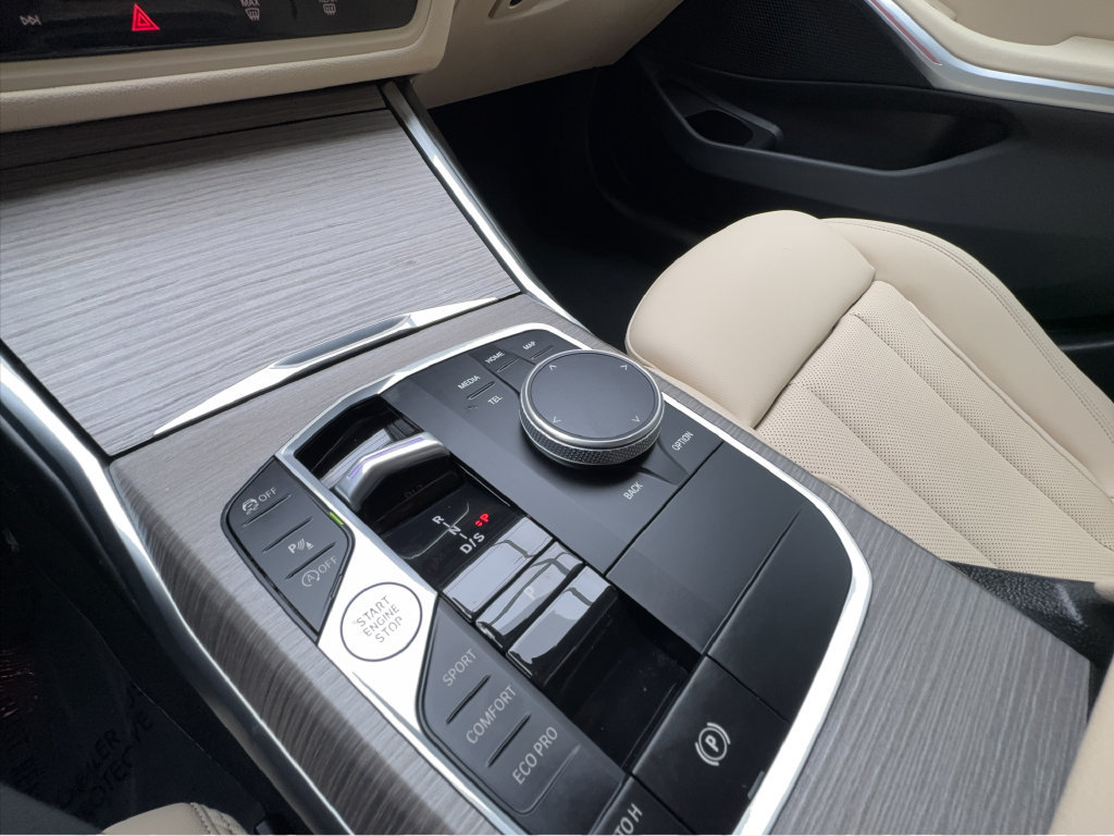 Used 2026 BMW 330i Sedan RWD image 48