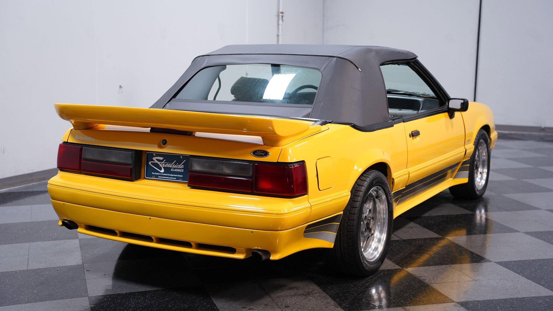 Used 1989 Ford Mustang LX image 10