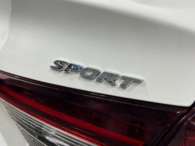 New 2026 Honda Civic FWD Hybrid Sedan image 10