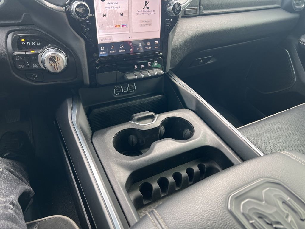 Used 2024 RAM 1500 Laramie image 28