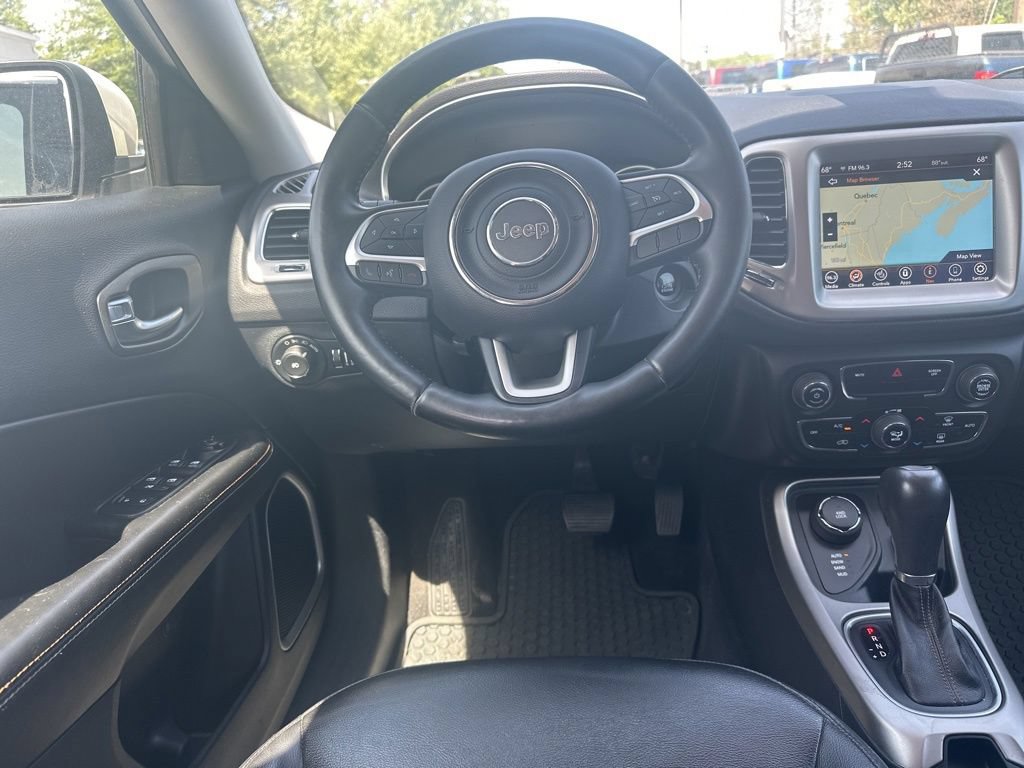 Used 2018 Jeep Compass Latitude w/ Popular Equipment Group AWD/4WD image 16