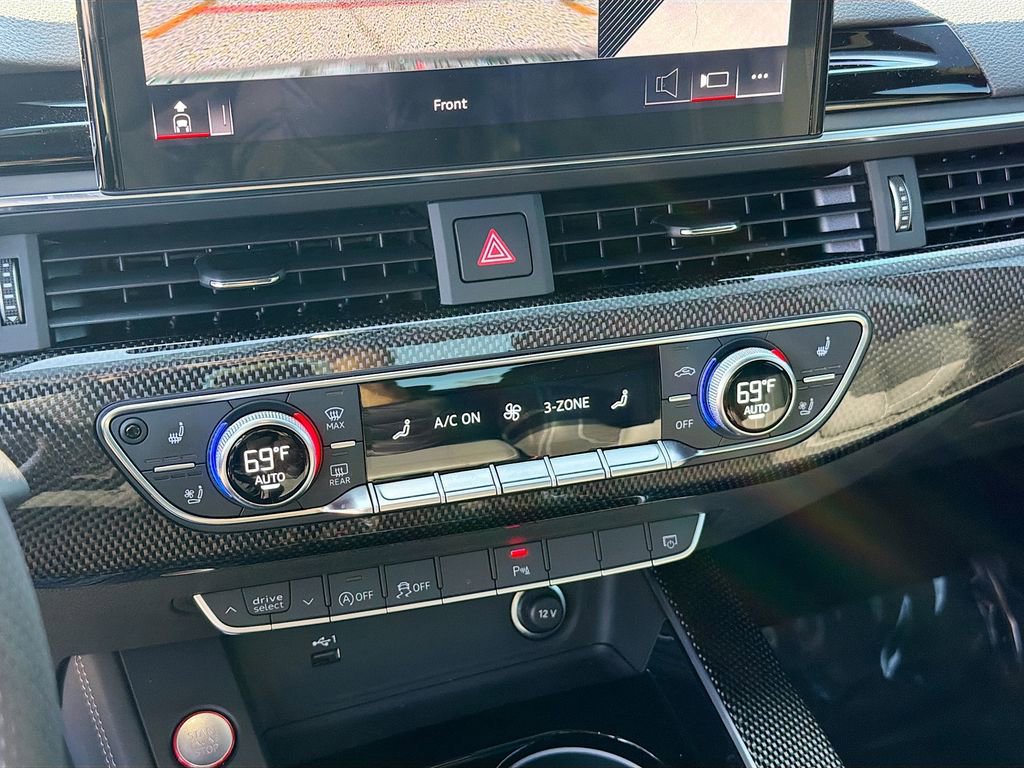 Used 2023 Audi S4 Premium Plus w/ Premium Plus Package image 15