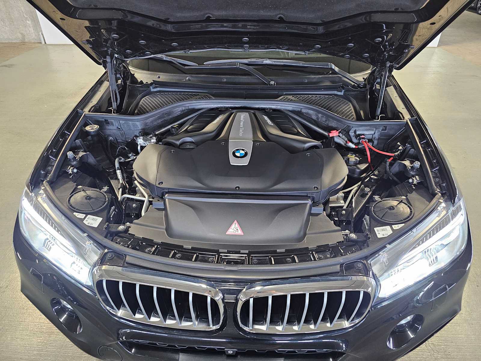 Used 2015 BMW X6 xDrive50i AWD/4WD image 9