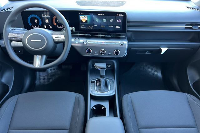 New 2026 Hyundai Kona SE image 13