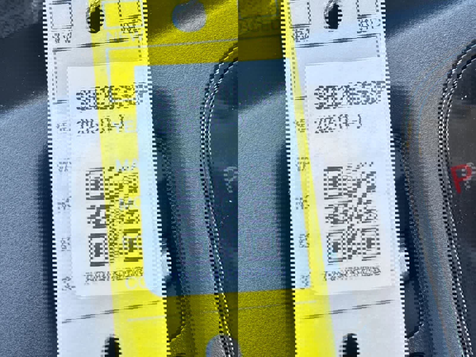 Used 2025 Honda CR-V EX-L image 35