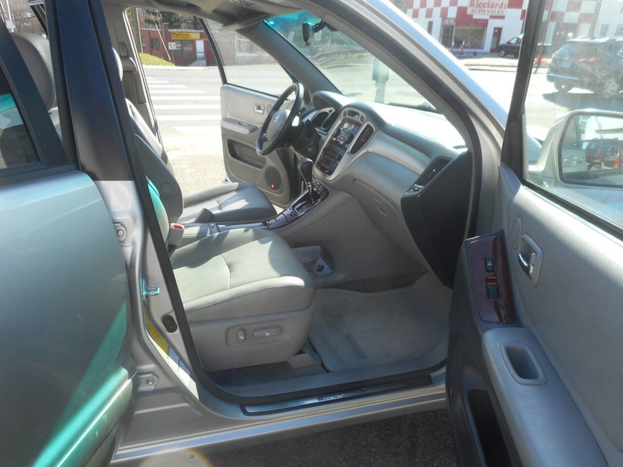 Used 2006 Toyota Highlander Limited AWD/4WD image 15