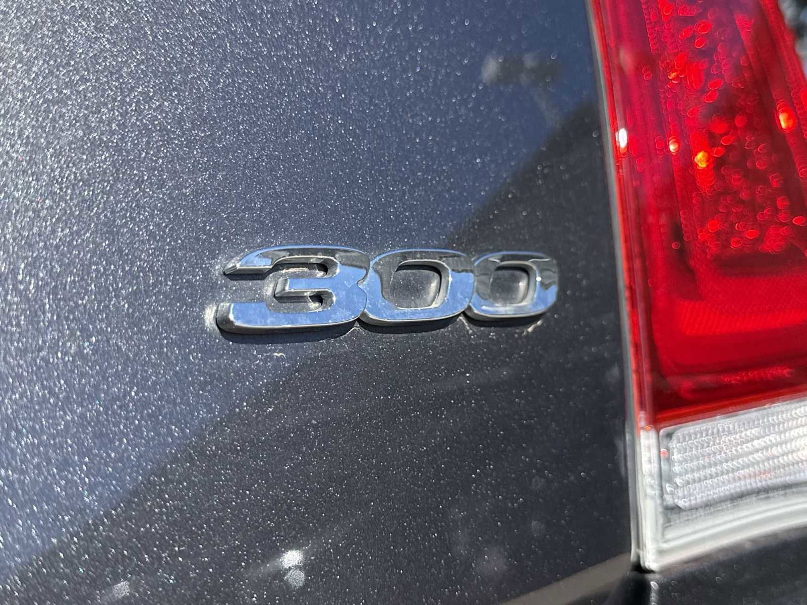Used 2023 Chrysler 300 Touring image 3