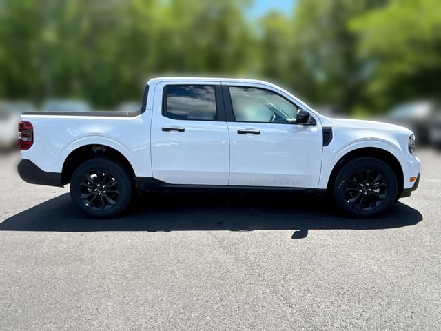 New 2024 Ford Maverick XLT w/ XLT Luxury Package FWD image 9