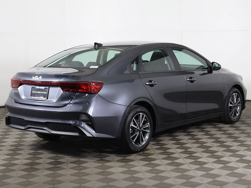 Certified 2024 Kia Forte LXS w/ LXS Technology Package FWD image 9