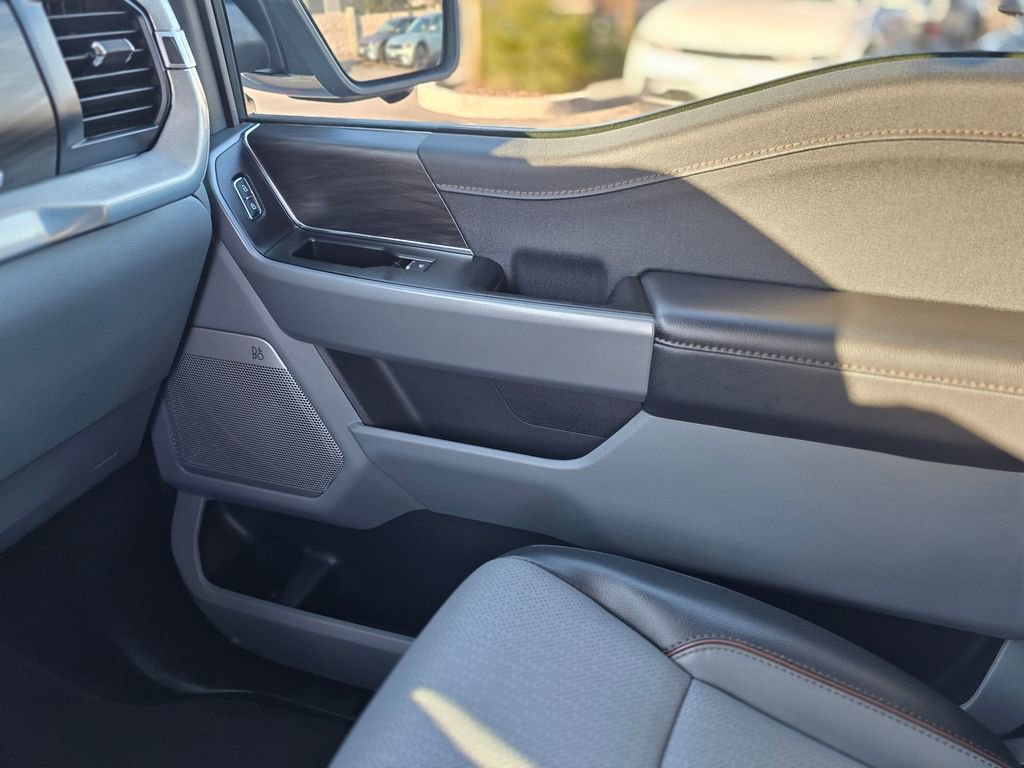 Used 2025 Ford F150 Lariat w/ Equipment Group 501A Mid image 24