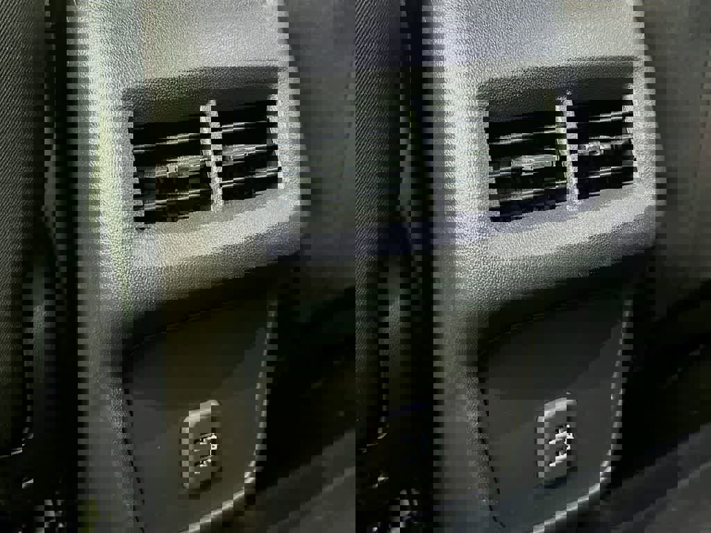 Used 2022 Chevrolet Equinox LT image 13