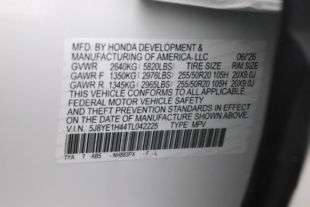 Certified 2026 Acura MDX w/ Technology Package AWD/4WD image 32