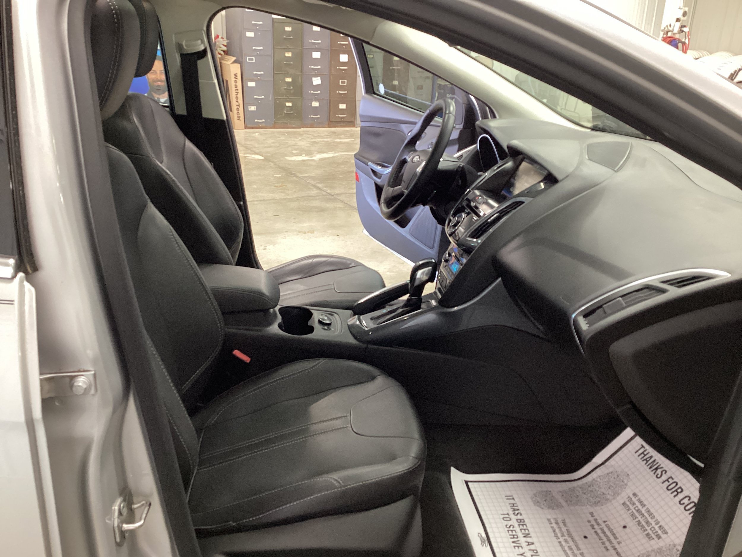 Used 2012 Ford Focus Titanium FWD image 29