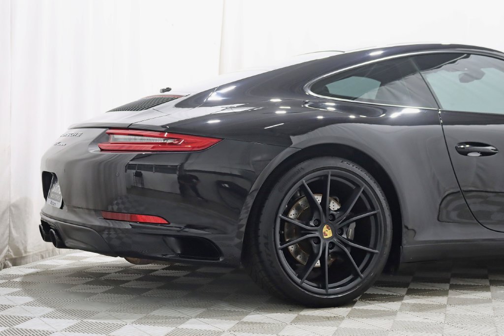 Used 2019 Porsche 911 Carrera RWD image 9