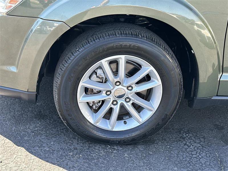 Used 2017 Dodge Journey SXT FWD image 6