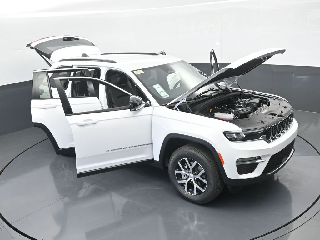 Used 2025 Jeep Grand Cherokee Limited image 70