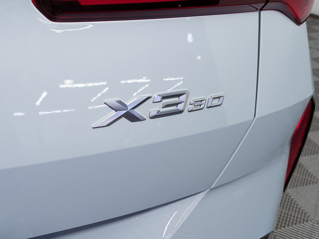 Used 2025 BMW X3 xDrive30i image 12