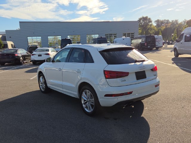 Used 2017 Audi Q3 2.0T Premium Plus w/ Premium Plus Package AWD/4WD image 5