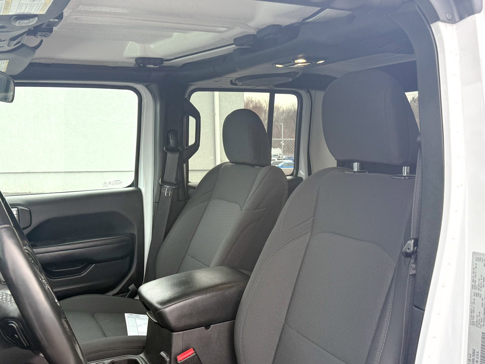 Used 2022 Jeep Gladiator Sport image 18