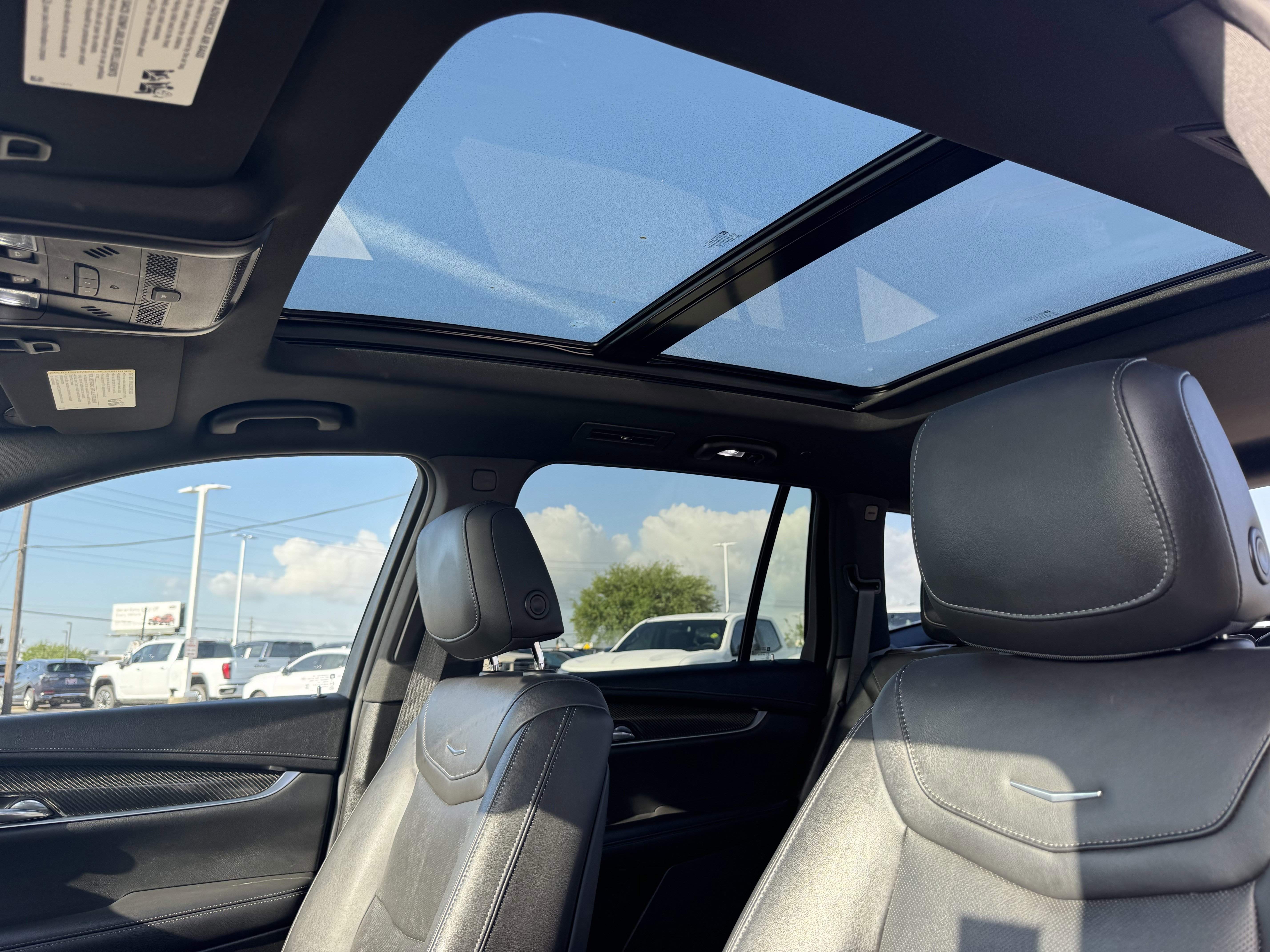 Used 2023 Cadillac XT6 Sport AWD/4WD image 22