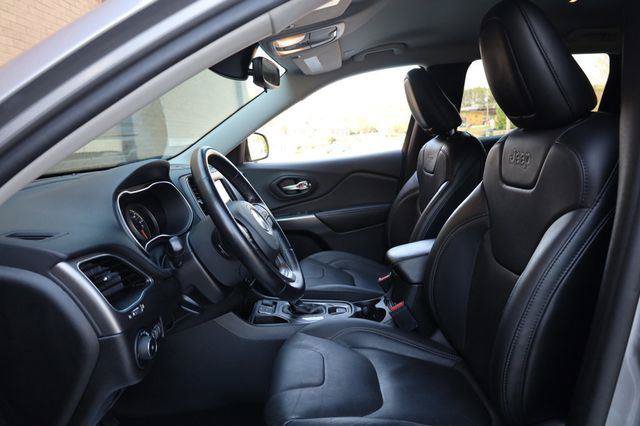 Used 2021 Jeep Cherokee Latitude Lux FWD image 17