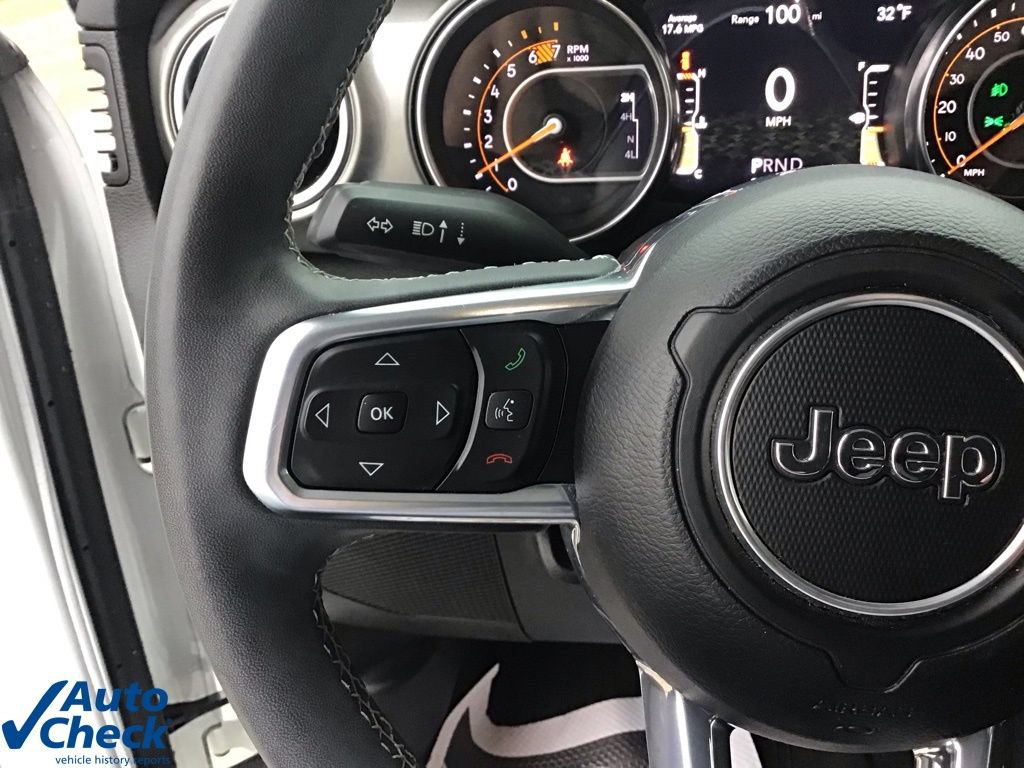 Used 2023 Jeep Wrangler Unlimited Sahara w/ Cold Weather Group AWD/4WD image 26