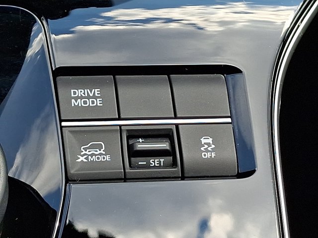 Used 2024 Subaru Solterra AWD/4WD image 25